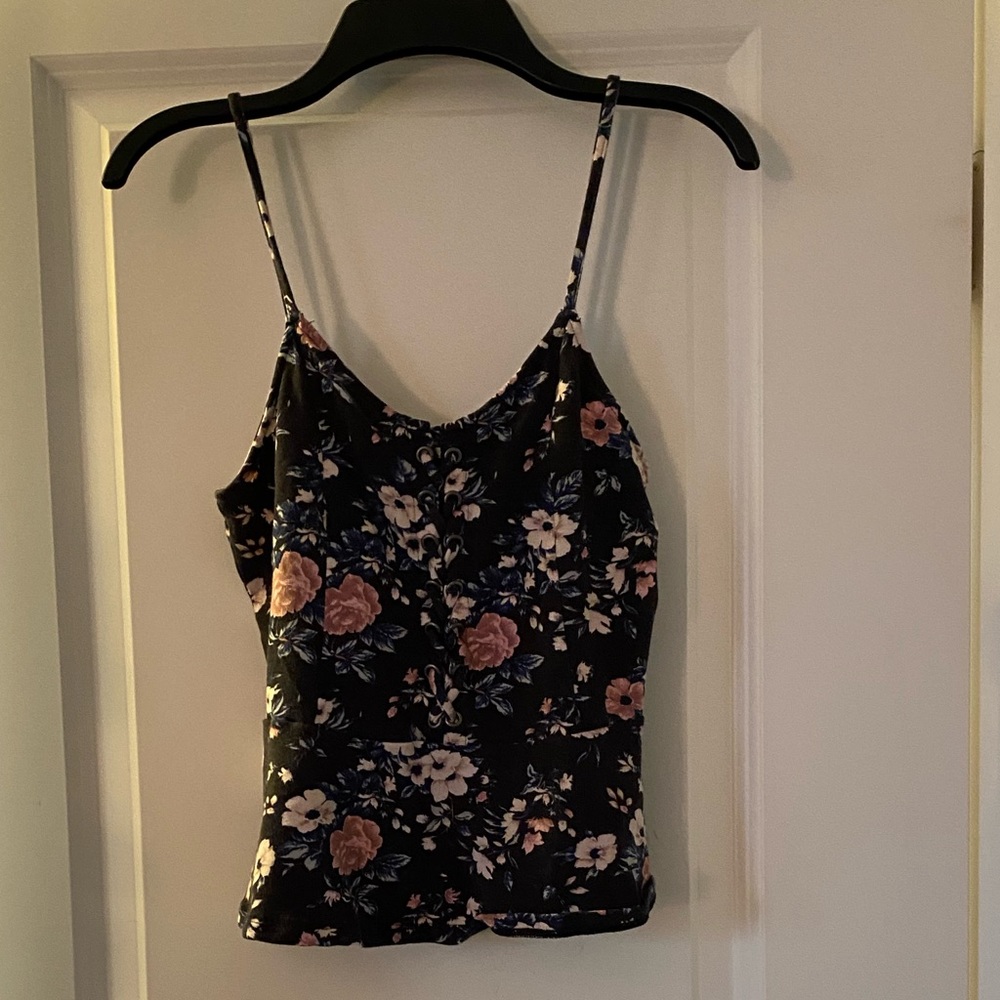 American Eagle top